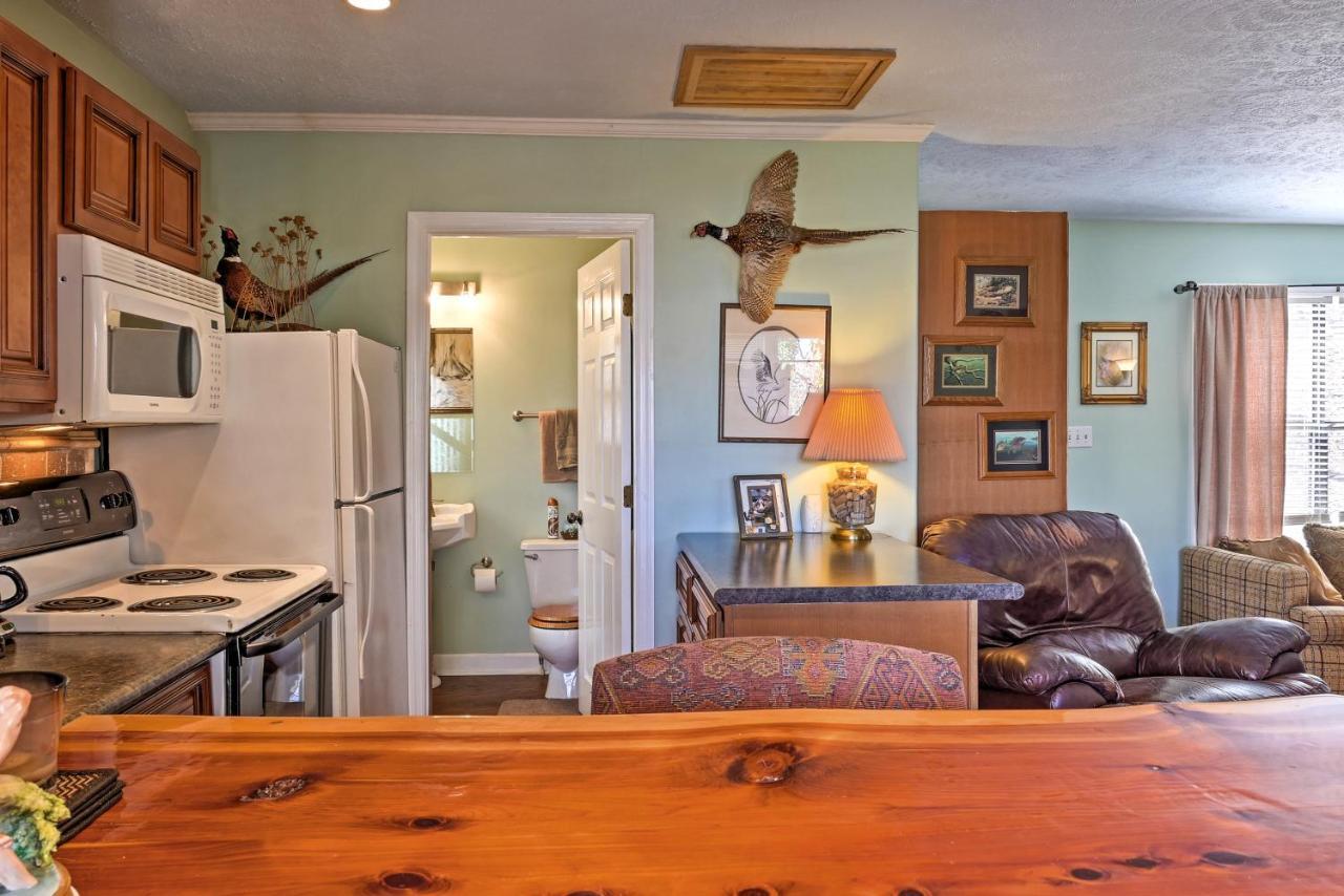 Paradise Cove Cabin With Boathouse And Dock Guntersville Eksteriør bilde